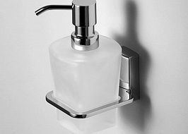 Дозатор для жидкого мыла 5 серия - фото